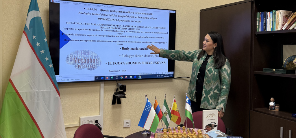 La especialista uzbeka Shokhida Ulugova ha presentado en el Centro Hispano-Uzbeko de la UCA su investigación sobre las estructuras metafóricas en el texto
