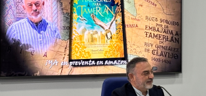 El novelista Jesús Sánchez Adalid ha presentado “Tres halcones para Tamerlán” en la U...